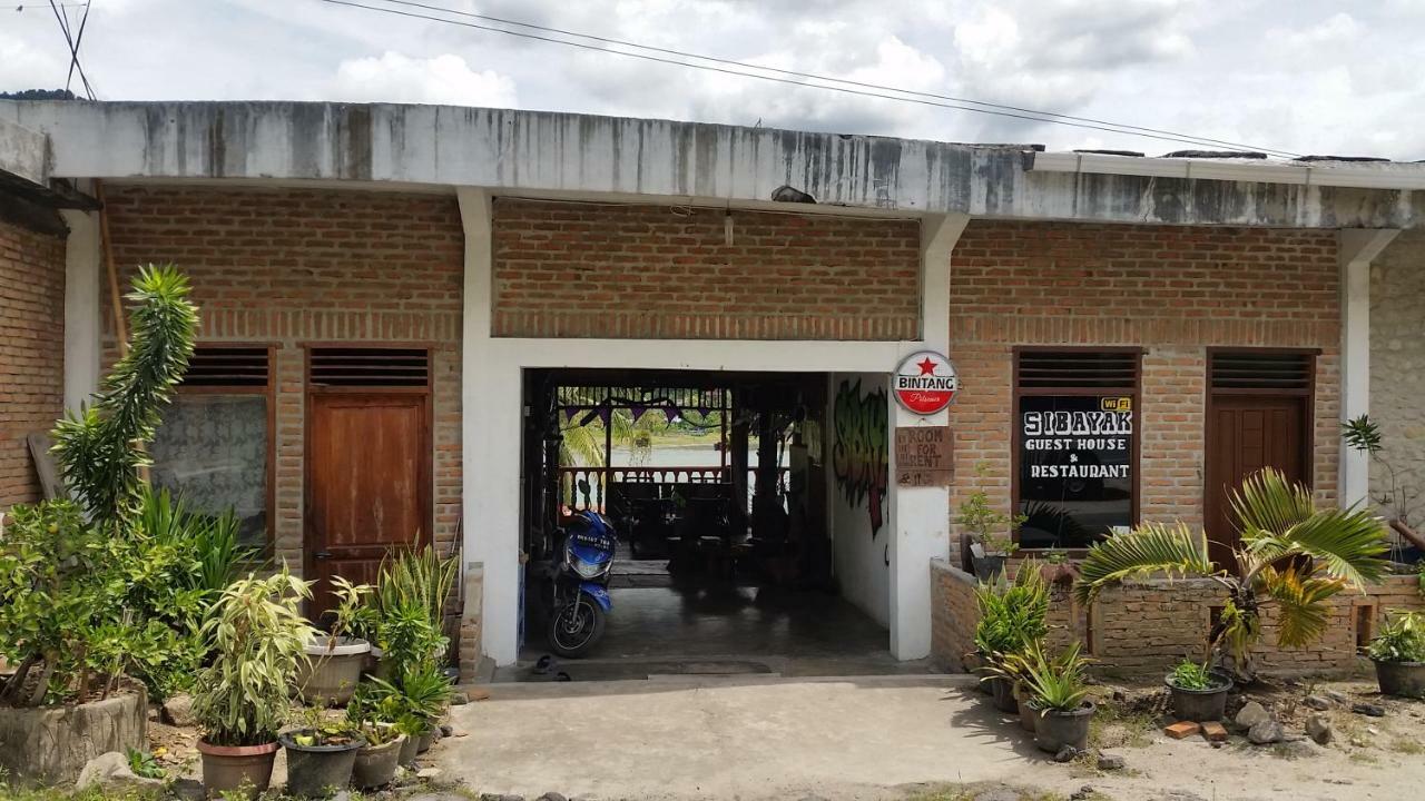Sibayak Guesthouse 图克图克 外观 照片