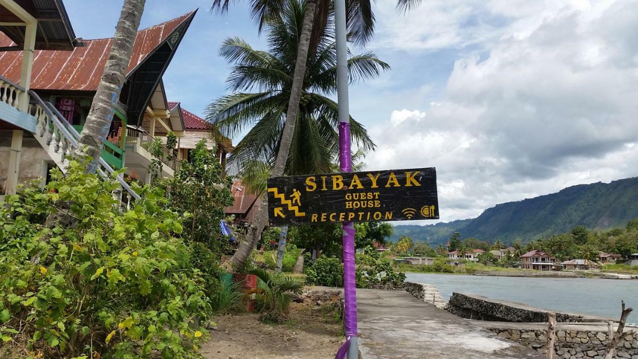 Sibayak Guesthouse 图克图克 外观 照片